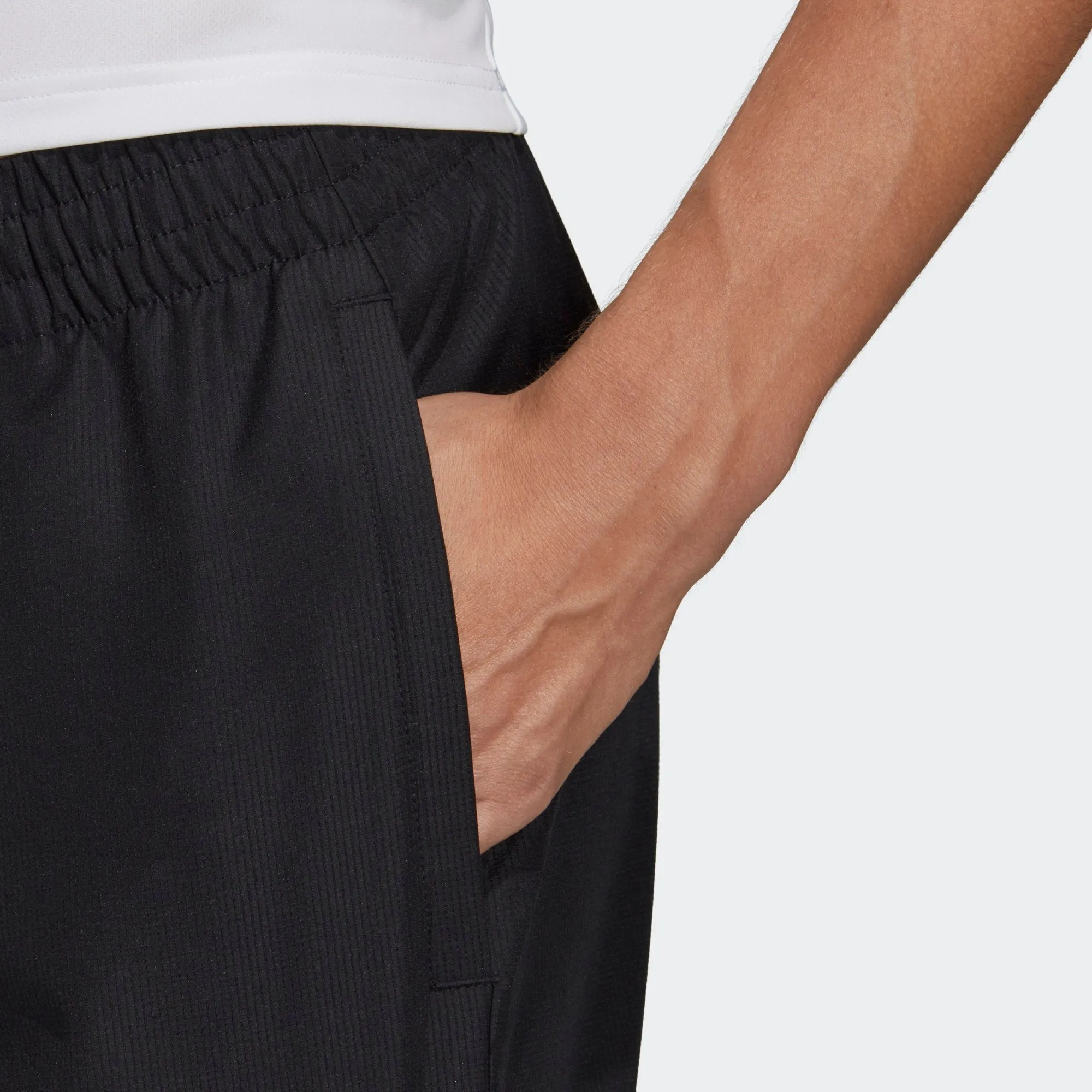 CLUB SHORTS 9-INCH BLACK / WHITE