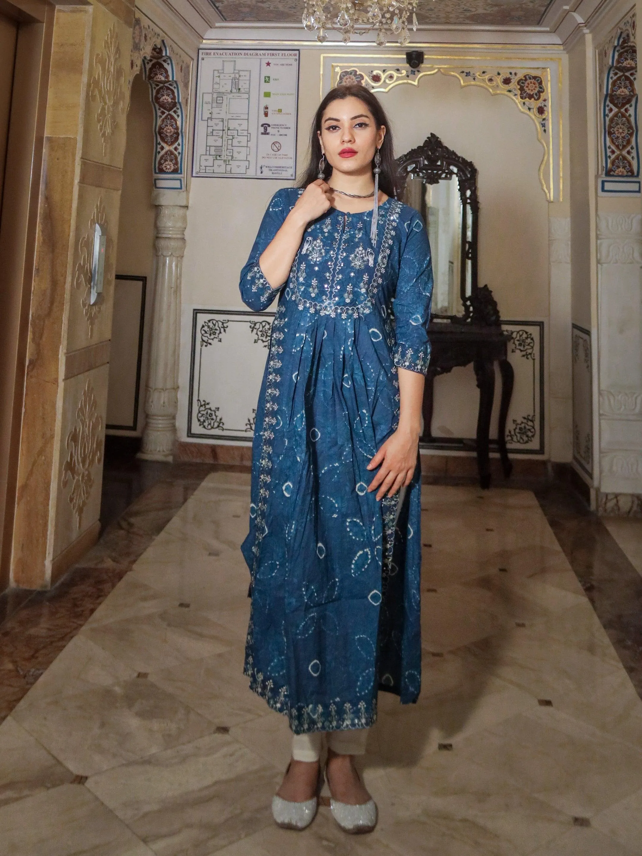 Divena Blue Cotton Nyra cut Kurta Pant set