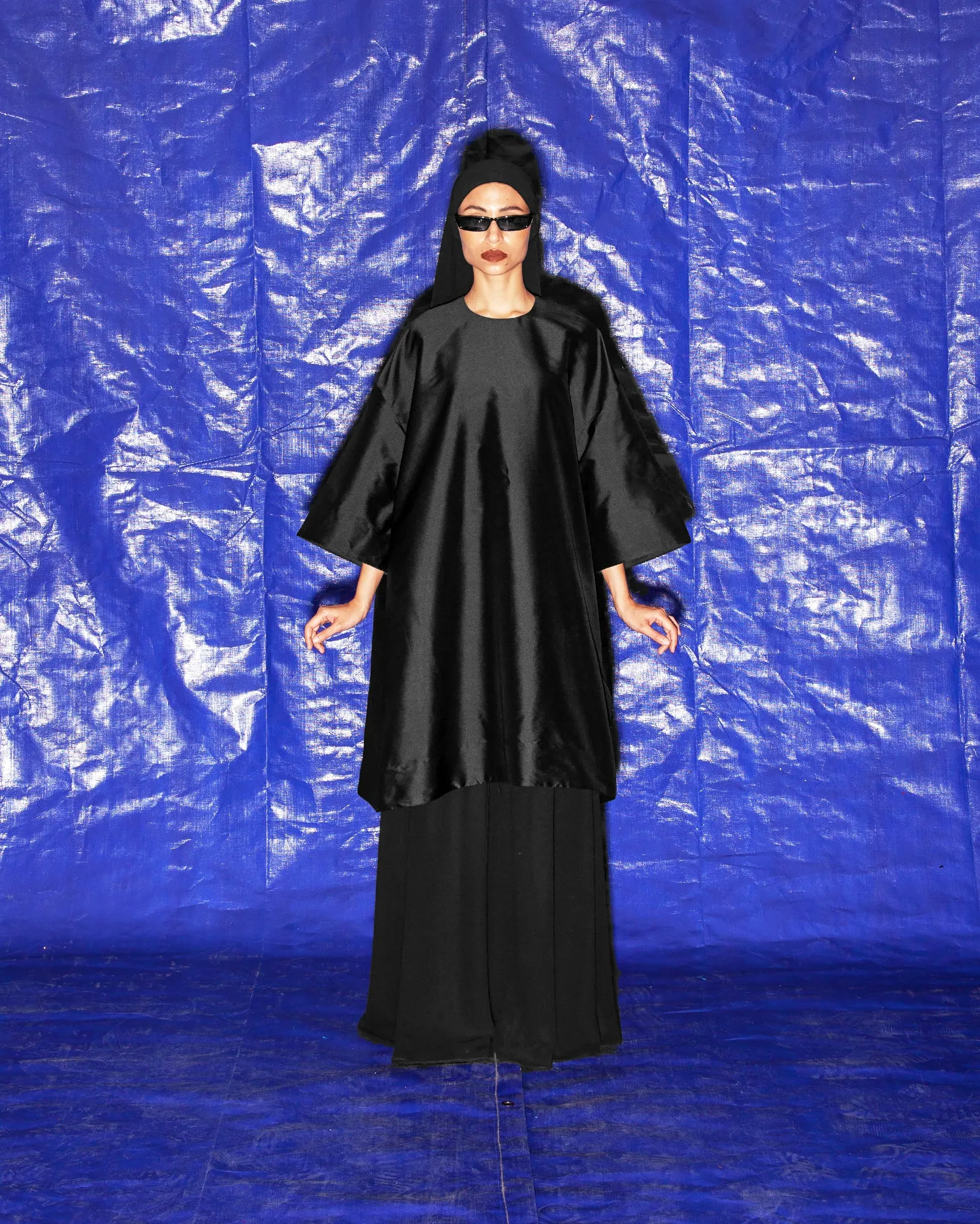 Kurung Taffeta Oversaiz (Black)