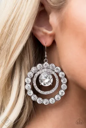 Paparazzi Accessories - Glitzy Gamble #L92 - White Fashion Fix Earrings